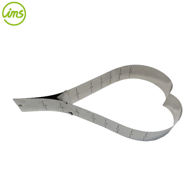 Adjustable Heart Cake Mold – Stainless Steel Baking Ring Divider